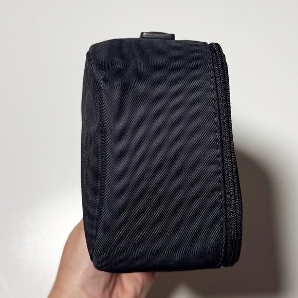 Away Small Tech Case - Picture 10 of 13